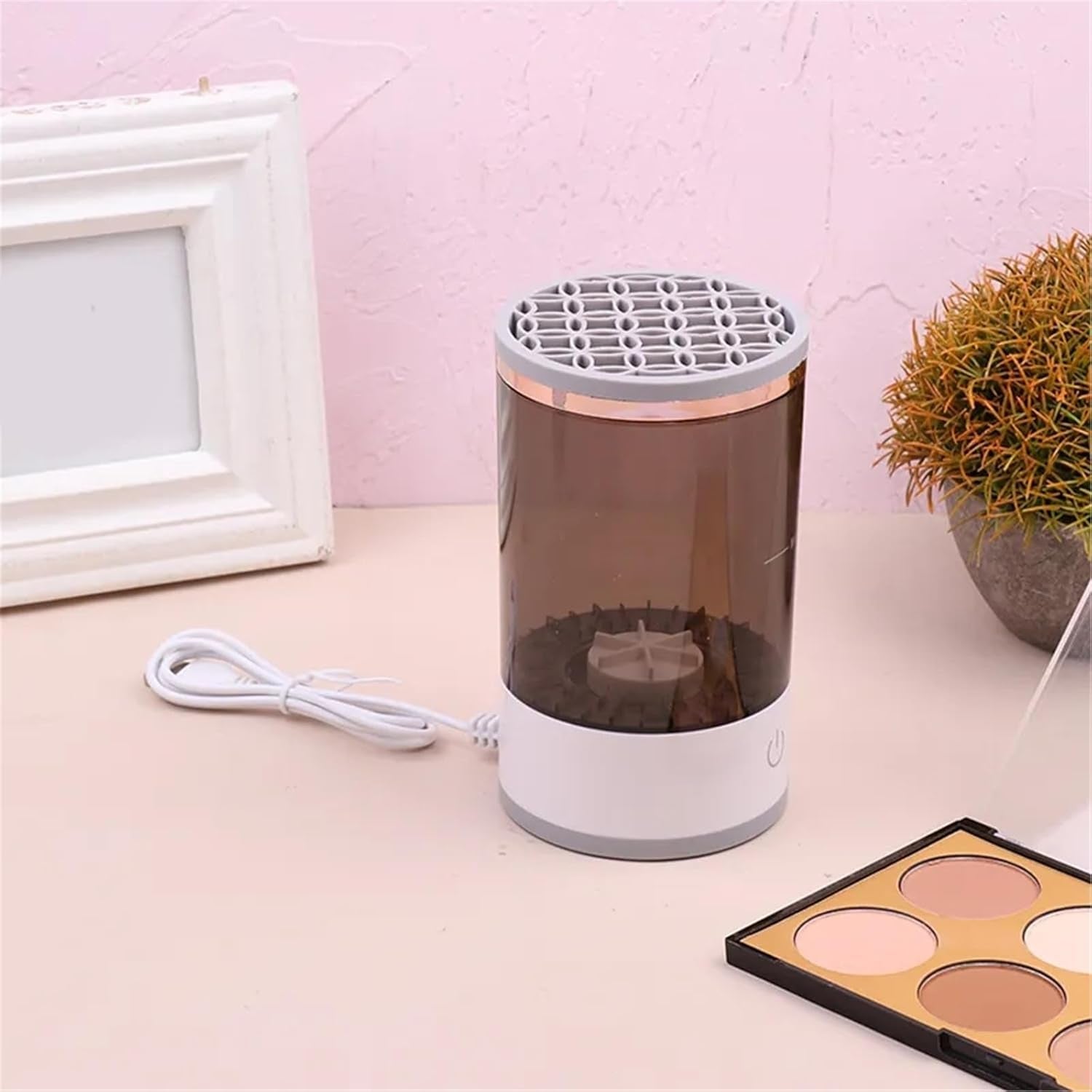 Revolutionary Automatic Electric Makeup Brush Cleaner – The Essential Tool for Every Makeup Enthusiast!